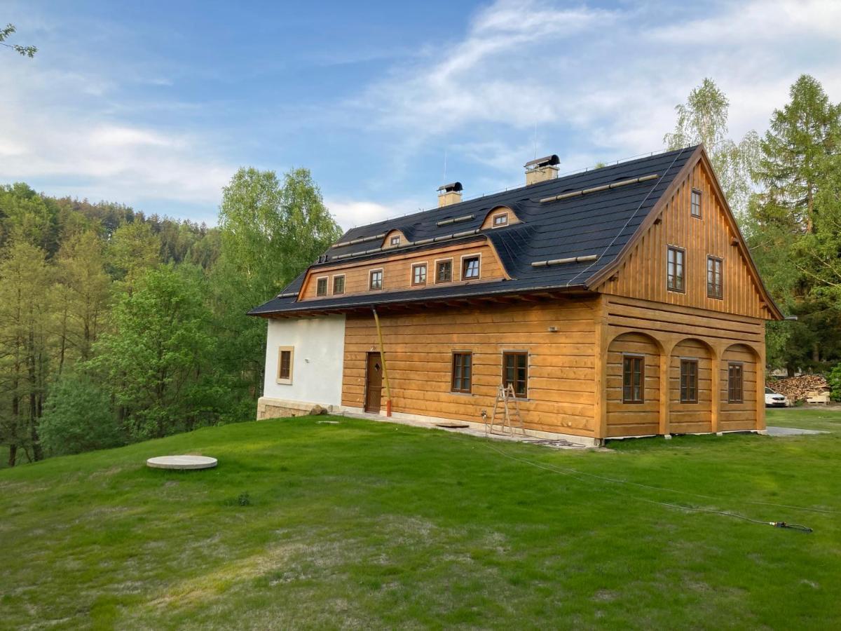 Na Jeleni Stezce Villa Chribska Exterior photo